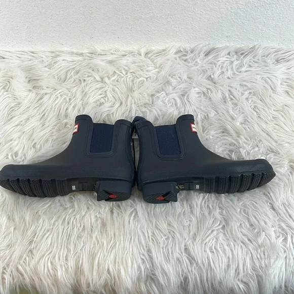 HUNTER Women's Original Chelsea Rain Boots Waterproof Size 7 Dark Blue New - Picture 9 of 12